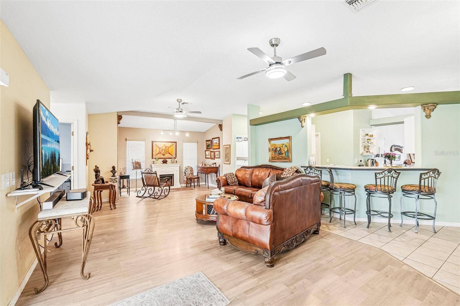 18115 HOWLING WOLF RUN, Parrish, FL 34219 18115 HOWLING WOLF RUN, Parrish, FL 34219