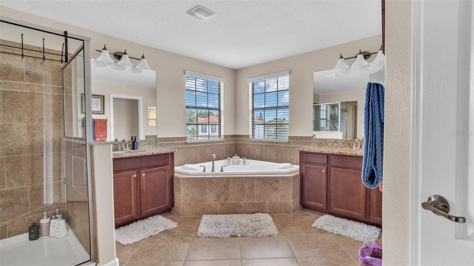 19265 UMBERLAND, Land O Lakes, FL 34638 19265 UMBERLAND, Land O Lakes, FL 34638