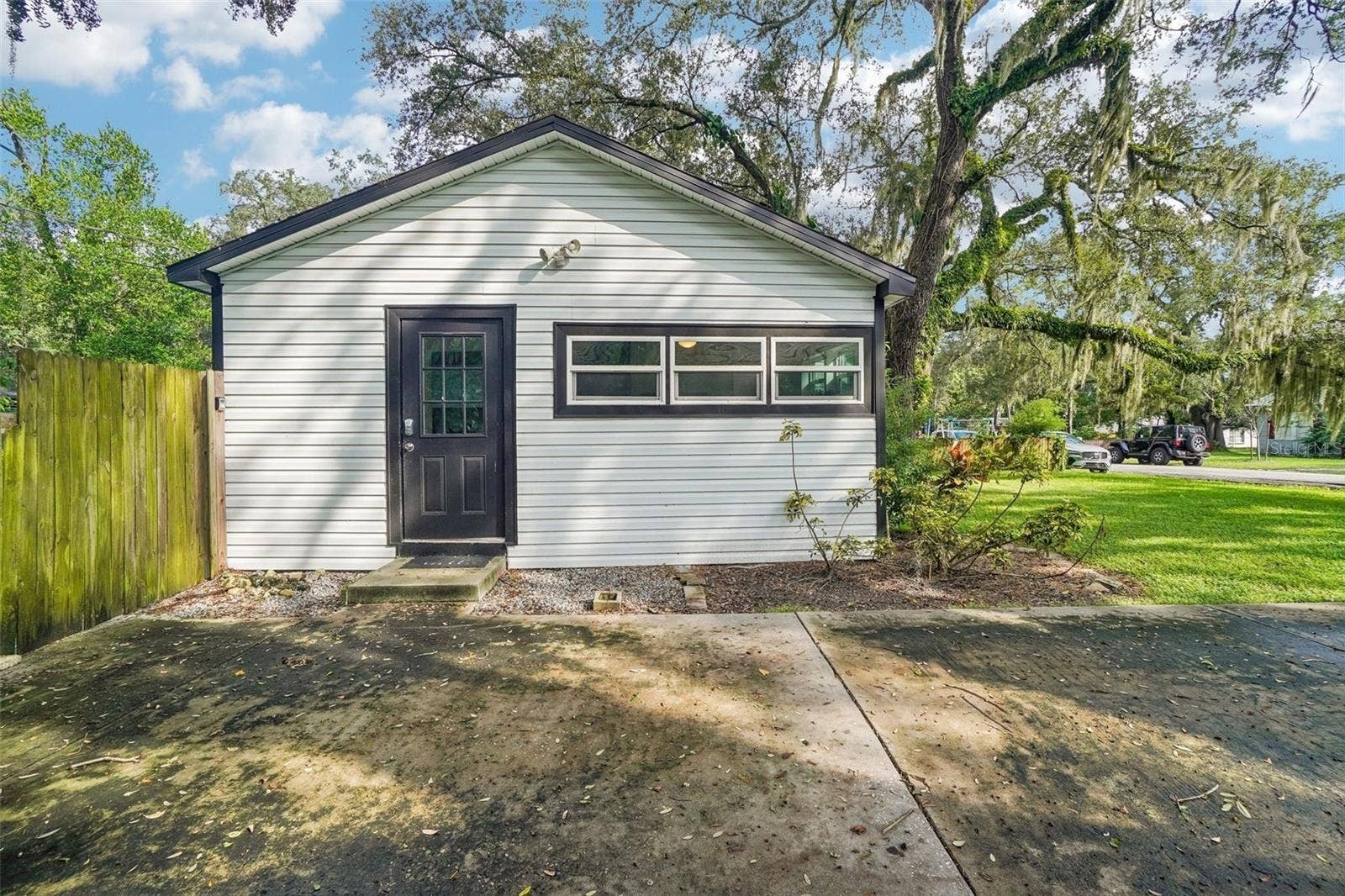 6806 N 17TH STREET, Tampa, FL 33610 6806 N 17TH STREET, Tampa, FL 33610