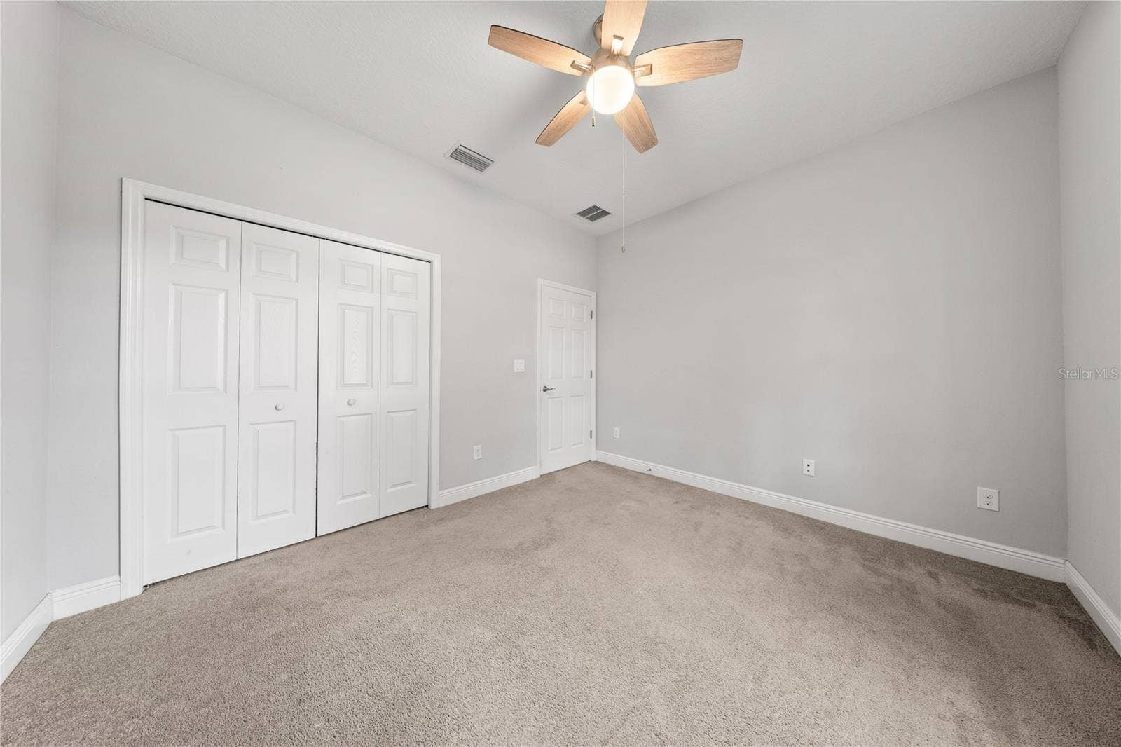 6005 SHADOWLAKE DRIVE, Apollo Beach, FL 33572 6005 SHADOWLAKE DRIVE, Apollo Beach, FL 33572