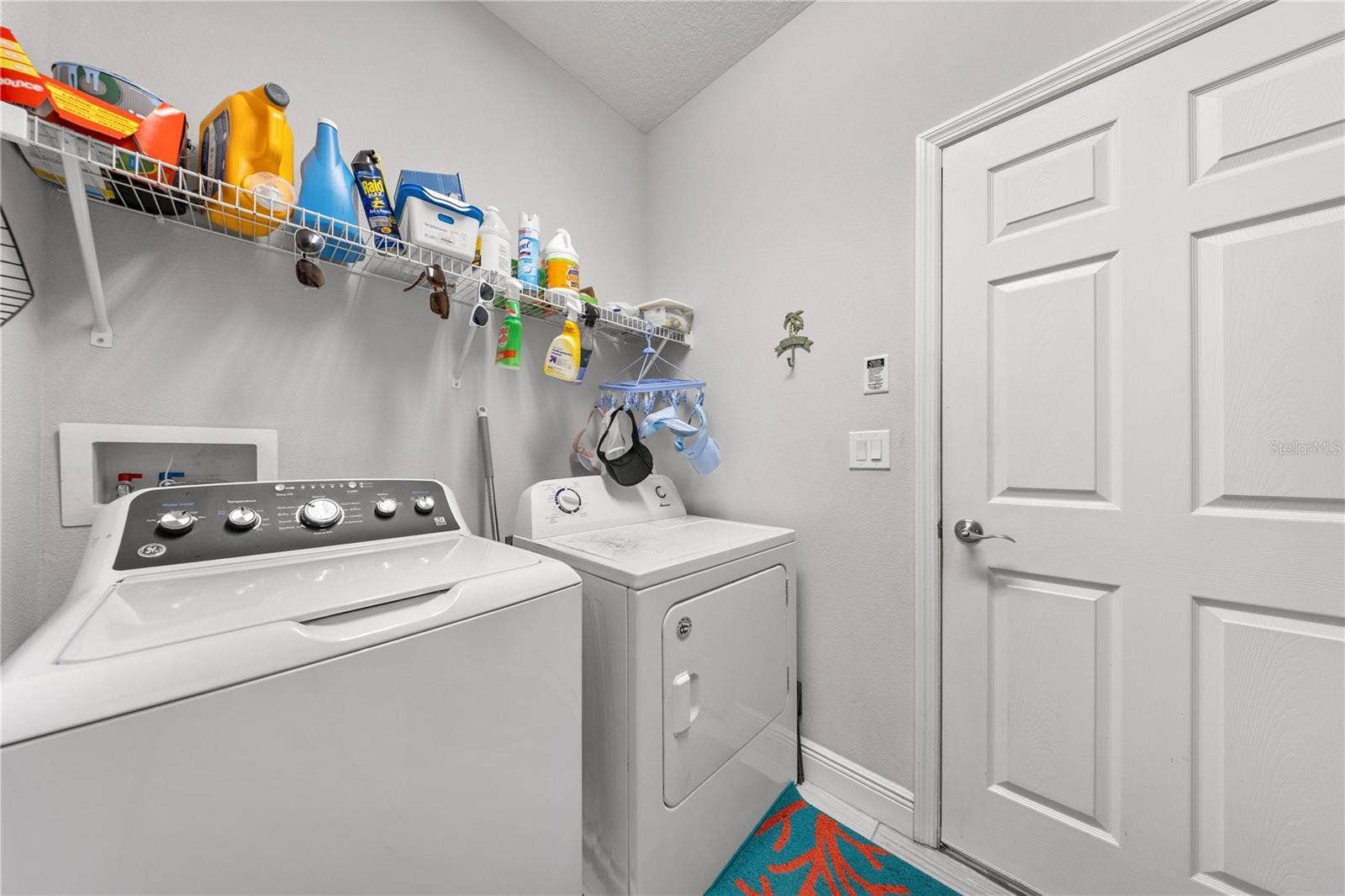 6005 SHADOWLAKE DRIVE, Apollo Beach, FL 33572 6005 SHADOWLAKE DRIVE, Apollo Beach, FL 33572