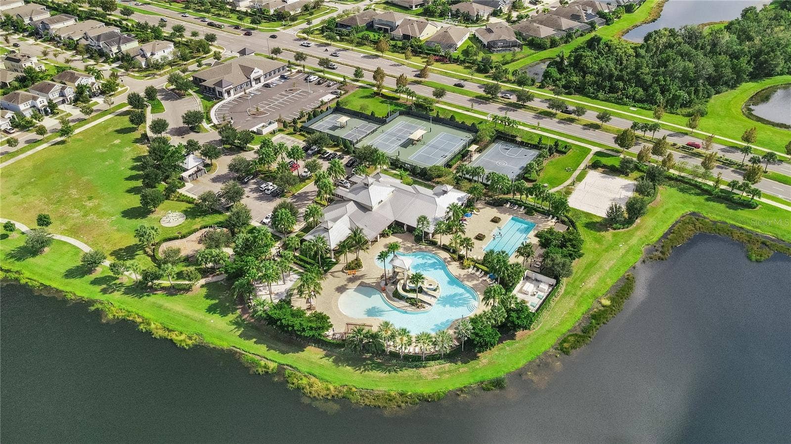 6005 SHADOWLAKE DRIVE, Apollo Beach, FL 33572 6005 SHADOWLAKE DRIVE, Apollo Beach, FL 33572