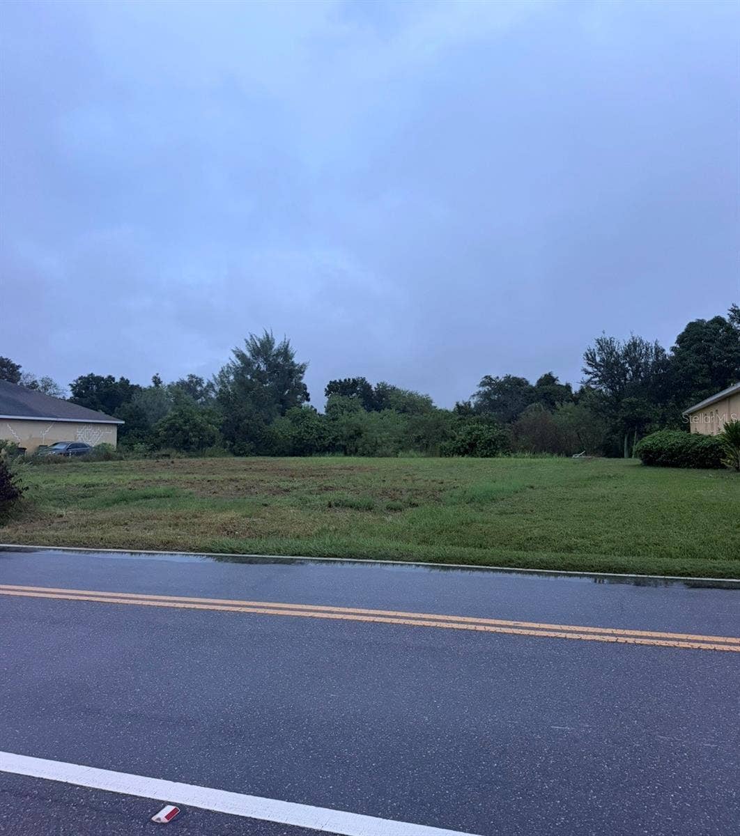1102 6TH STREET SE, Ruskin, FL 33570