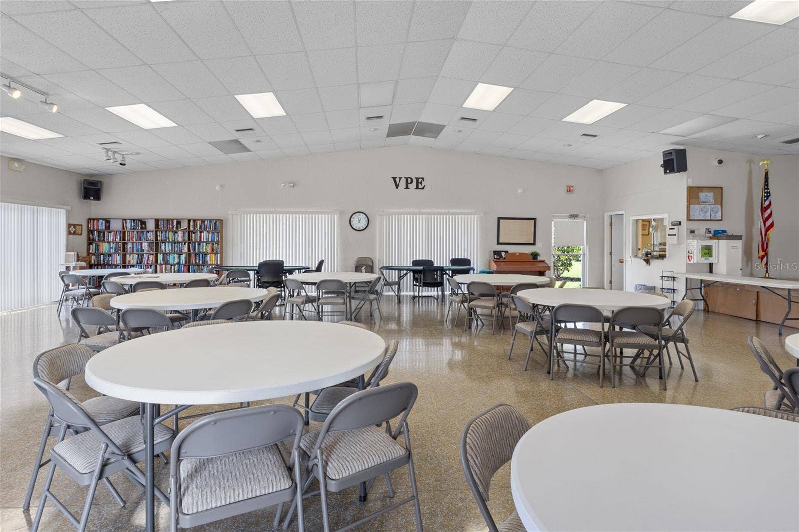 2253 PIAZZA DRIVE, Sarasota, FL 34238 2253 PIAZZA DRIVE, Sarasota, FL 34238