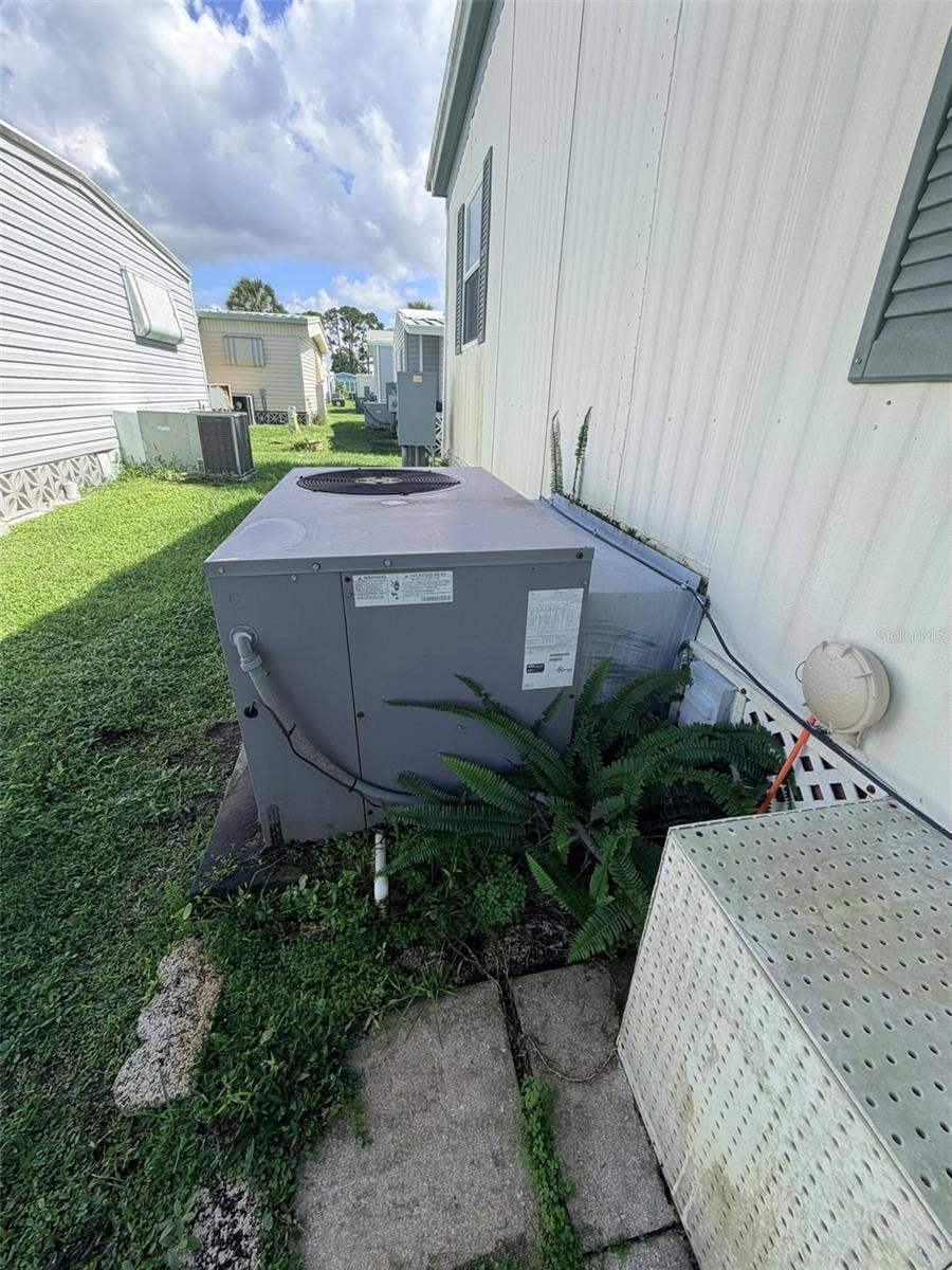 2253 PIAZZA DRIVE, Sarasota, FL 34238 2253 PIAZZA DRIVE, Sarasota, FL 34238