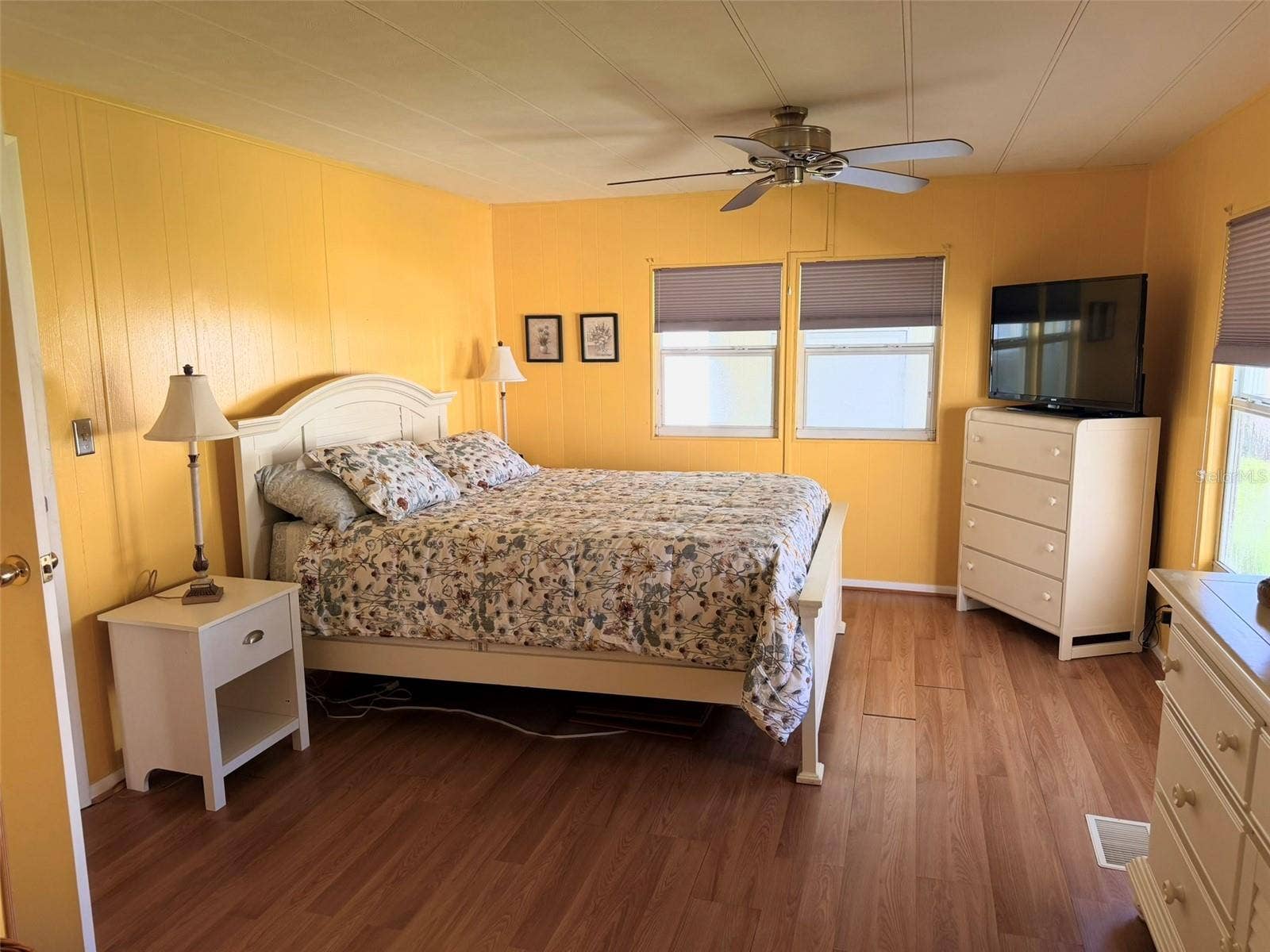 2253 PIAZZA DRIVE, Sarasota, FL 34238 2253 PIAZZA DRIVE, Sarasota, FL 34238