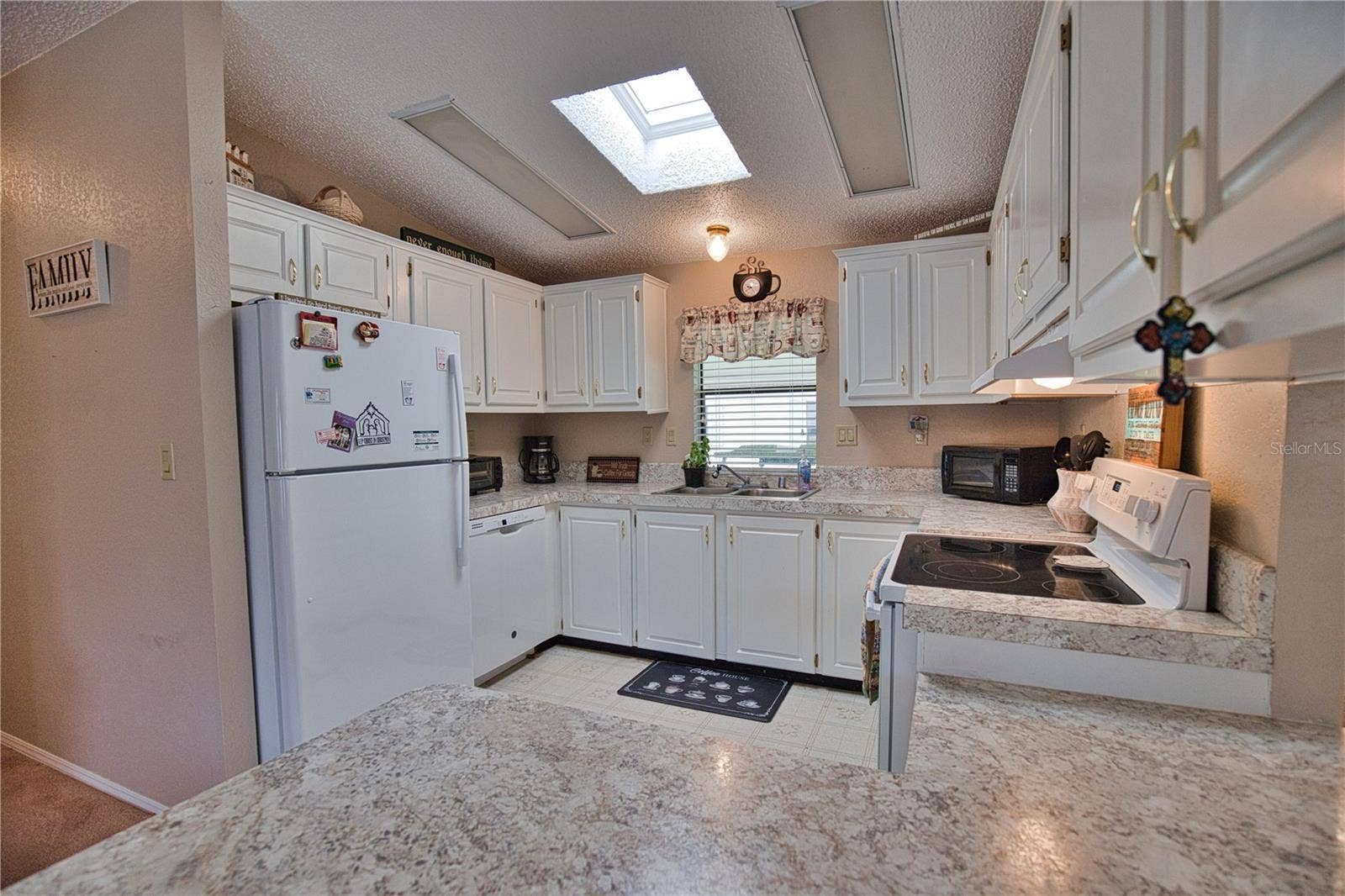 223 HIBISCO DRIVE, North Port, FL 34287 223 HIBISCO DRIVE, North Port, FL 34287