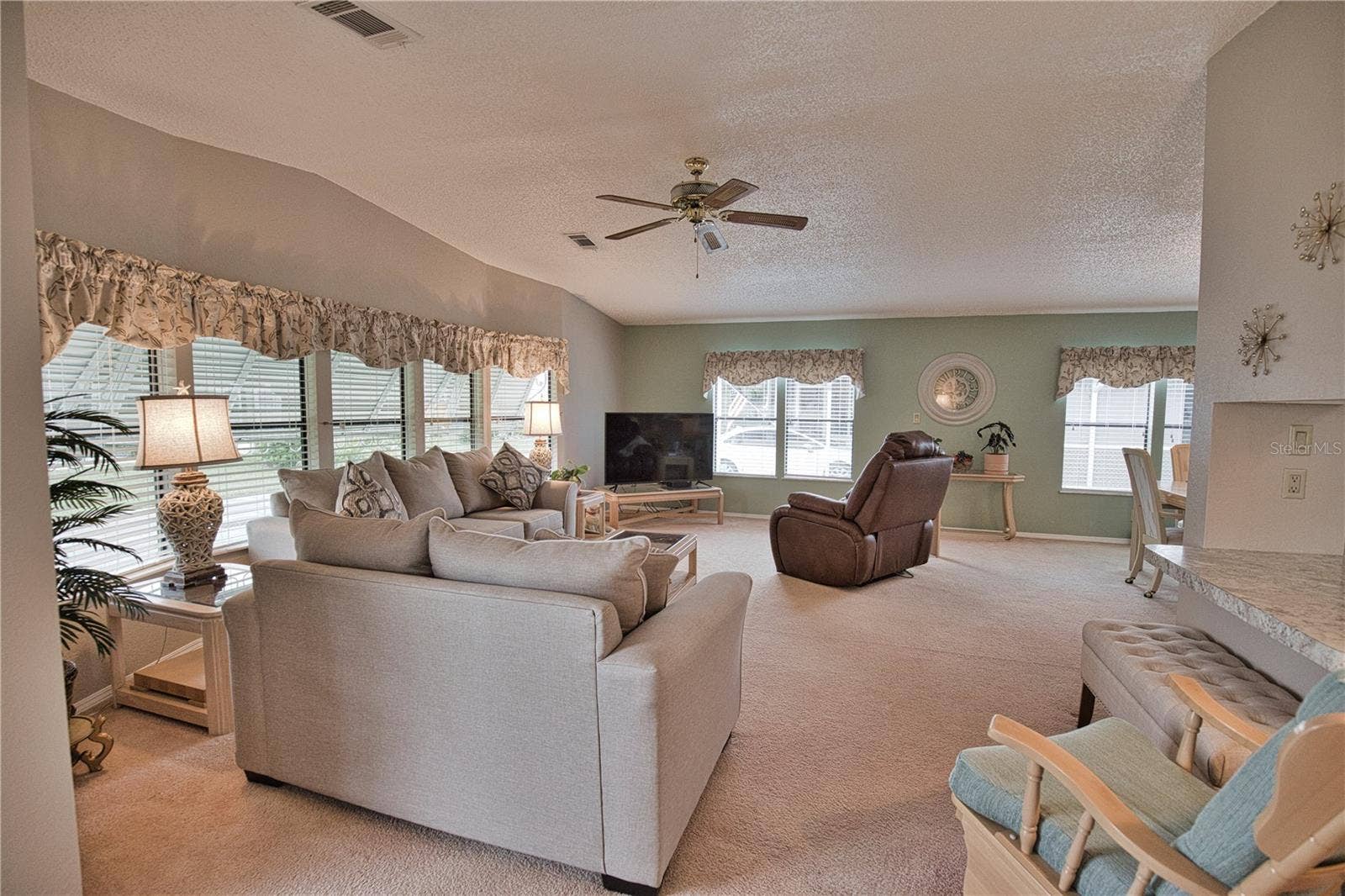 223 HIBISCO DRIVE, North Port, FL 34287 223 HIBISCO DRIVE, North Port, FL 34287