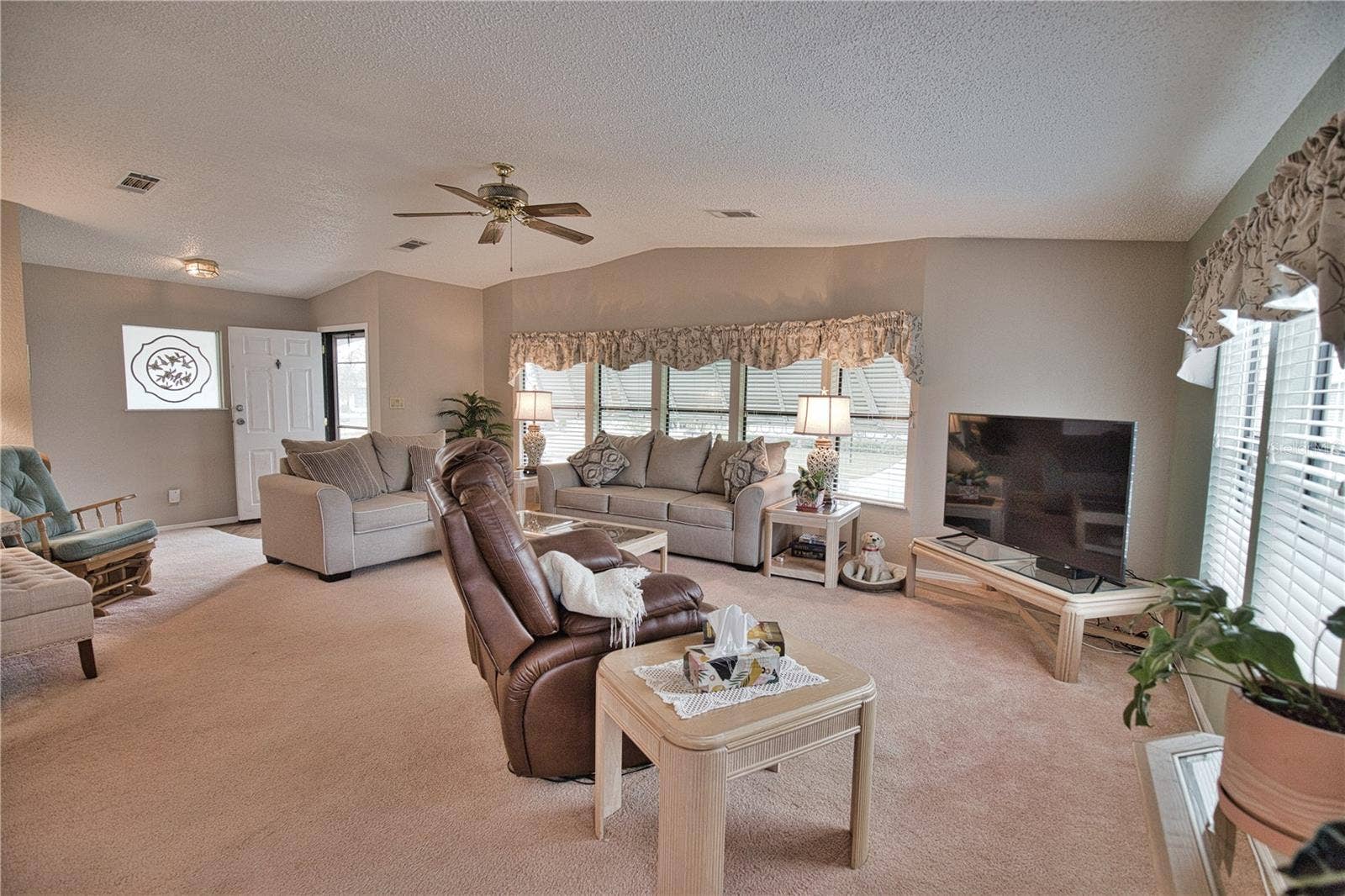 223 HIBISCO DRIVE, North Port, FL 34287 223 HIBISCO DRIVE, North Port, FL 34287