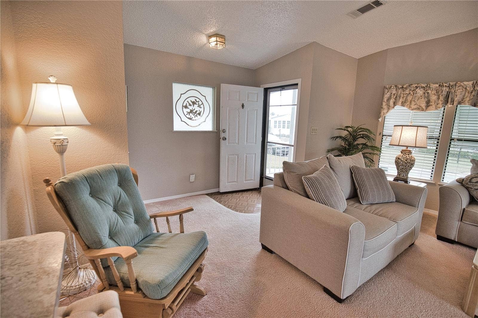 223 HIBISCO DRIVE, North Port, FL 34287 223 HIBISCO DRIVE, North Port, FL 34287