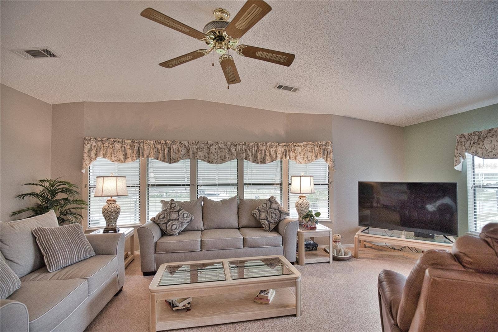 223 HIBISCO DRIVE, North Port, FL 34287 223 HIBISCO DRIVE, North Port, FL 34287