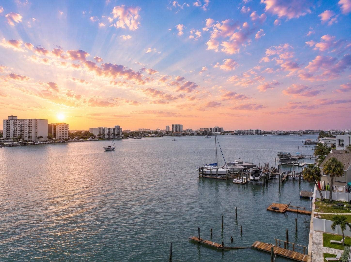 699 BAY ESPLANADE, #401, Clearwater, FL 33767 699 BAY ESPLANADE, #401, Clearwater, FL 33767