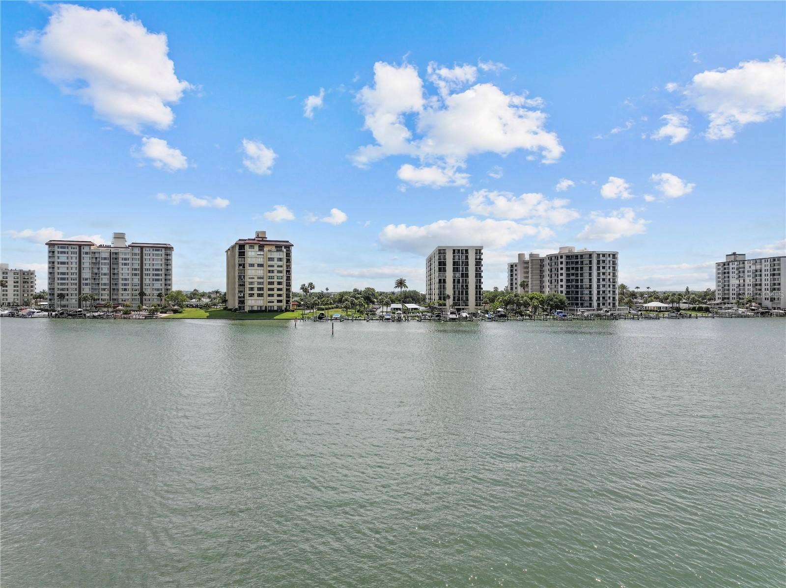 699 BAY ESPLANADE, #301, Clearwater, FL 33767 699 BAY ESPLANADE, #301, Clearwater, FL 33767