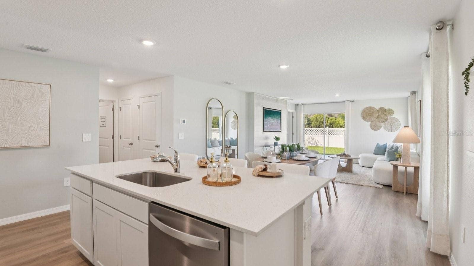 12019 ISLE ROYALE DRIVE, Hudson, FL 34669 12019 ISLE ROYALE DRIVE, Hudson, FL 34669