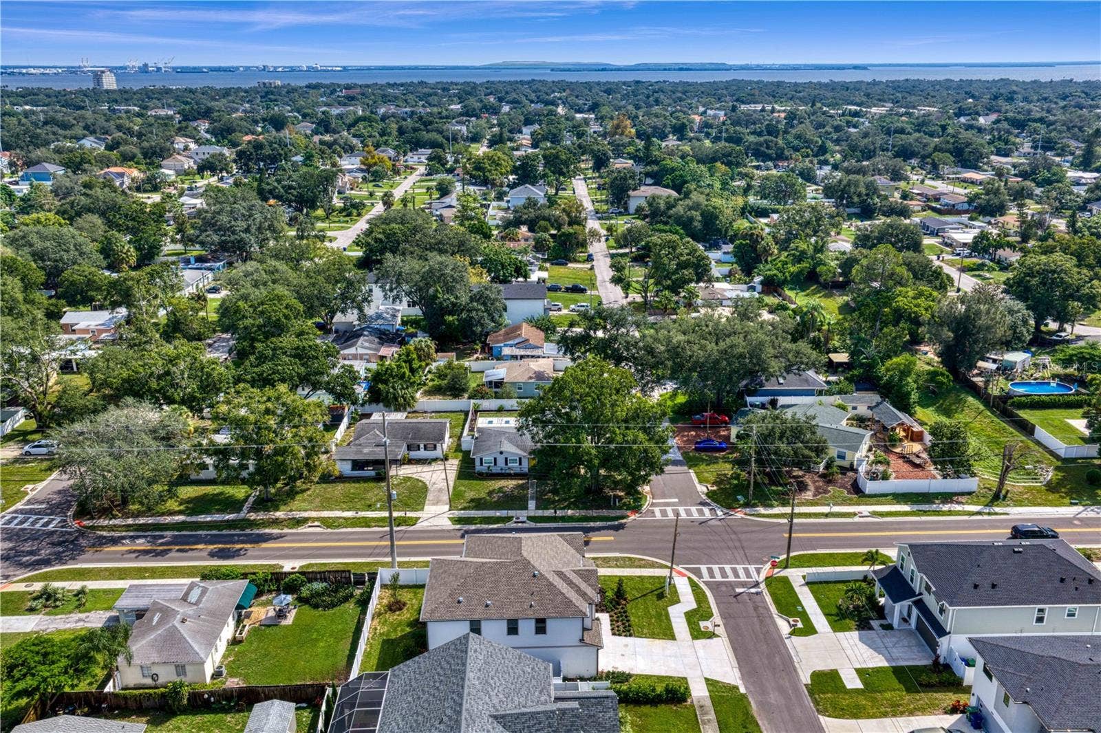 3501 W ROGERS AVENUE, Tampa, FL 33611 3501 W ROGERS AVENUE, Tampa, FL 33611