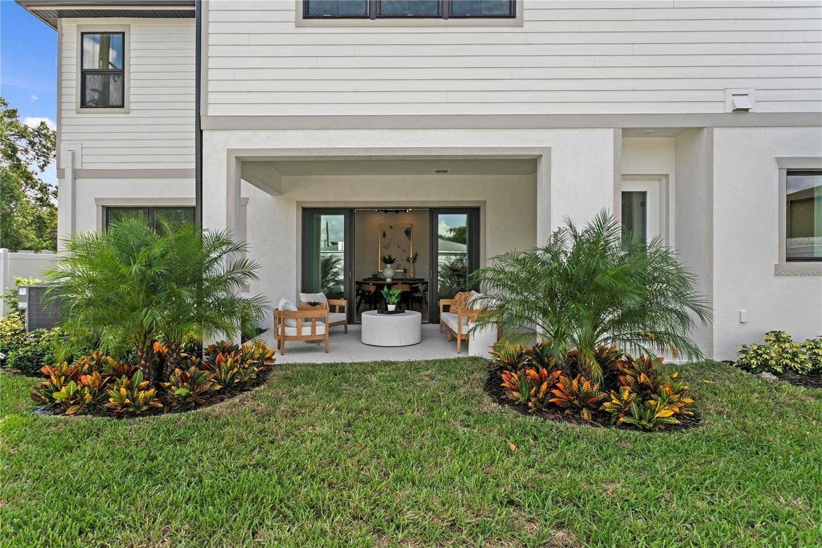 3501 W ROGERS AVENUE, Tampa, FL 33611 3501 W ROGERS AVENUE, Tampa, FL 33611