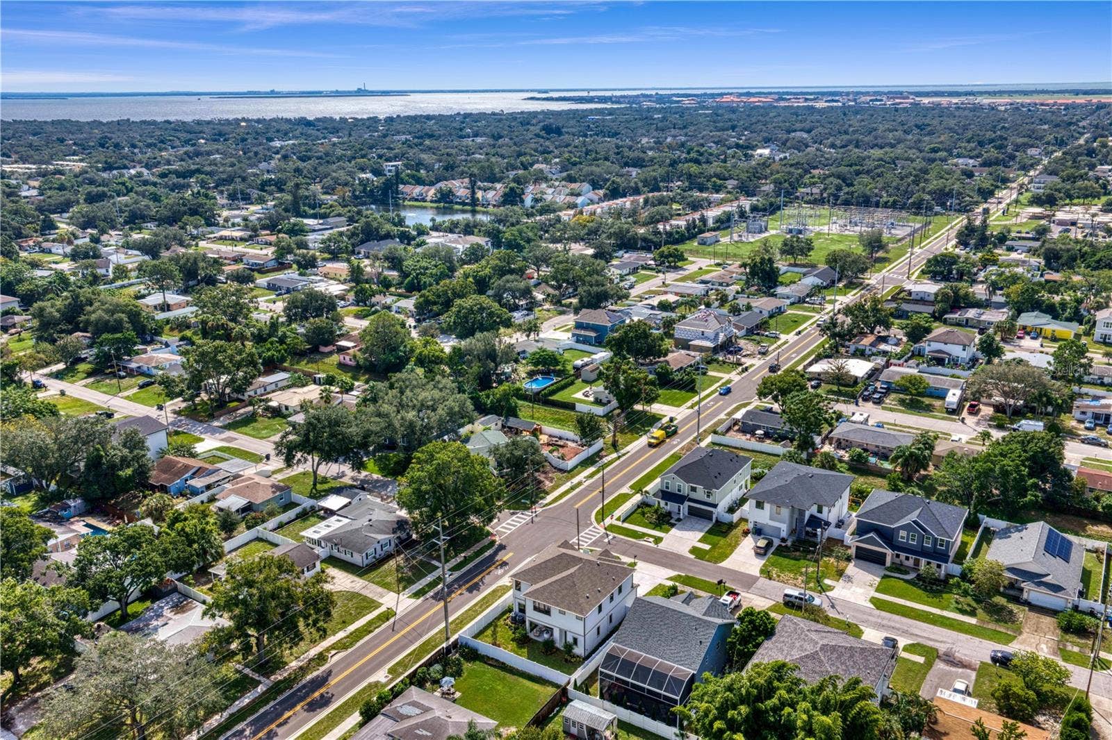 3501 W ROGERS AVENUE, Tampa, FL 33611 3501 W ROGERS AVENUE, Tampa, FL 33611