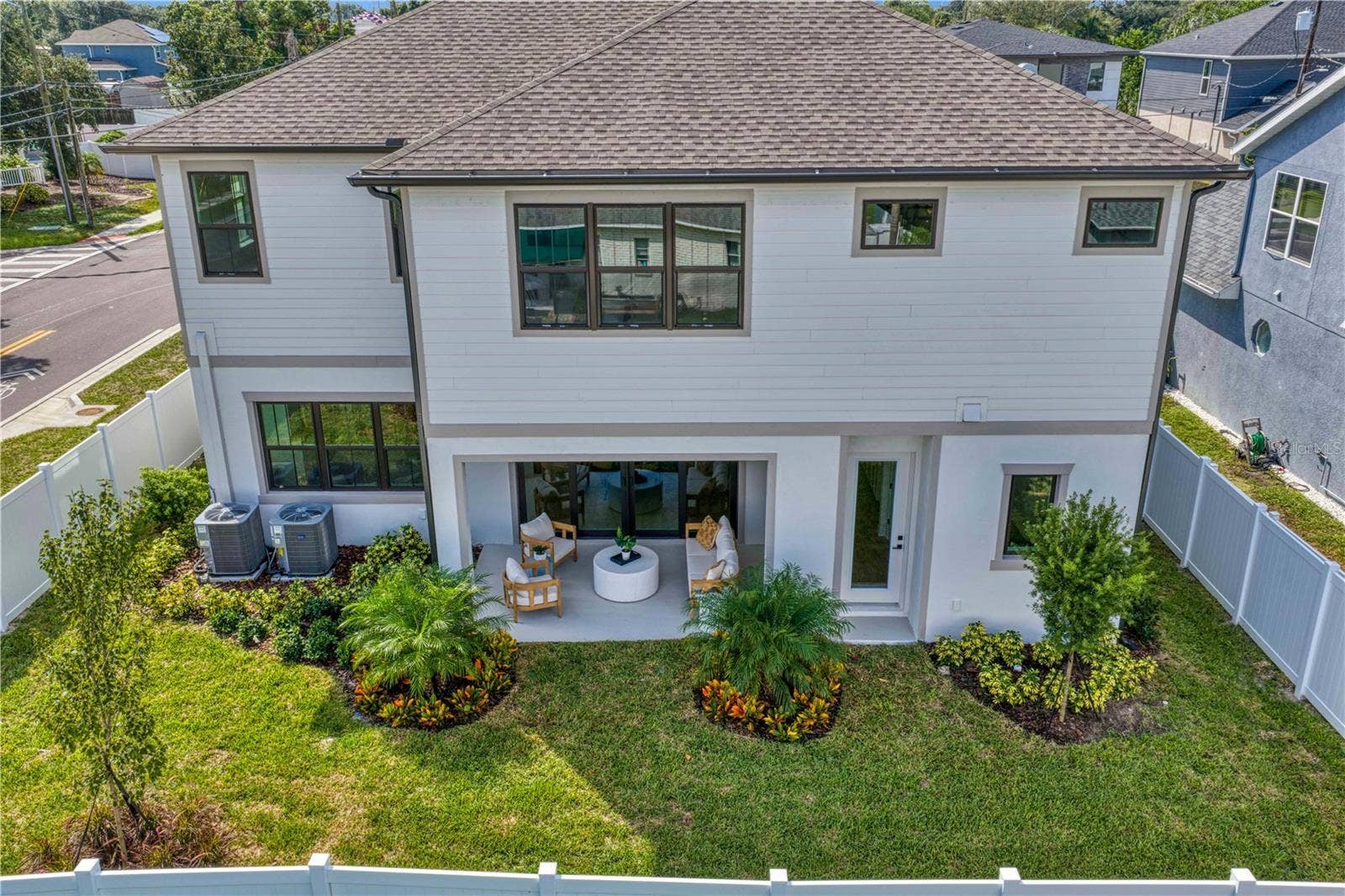 3501 W ROGERS AVENUE, Tampa, FL 33611 3501 W ROGERS AVENUE, Tampa, FL 33611