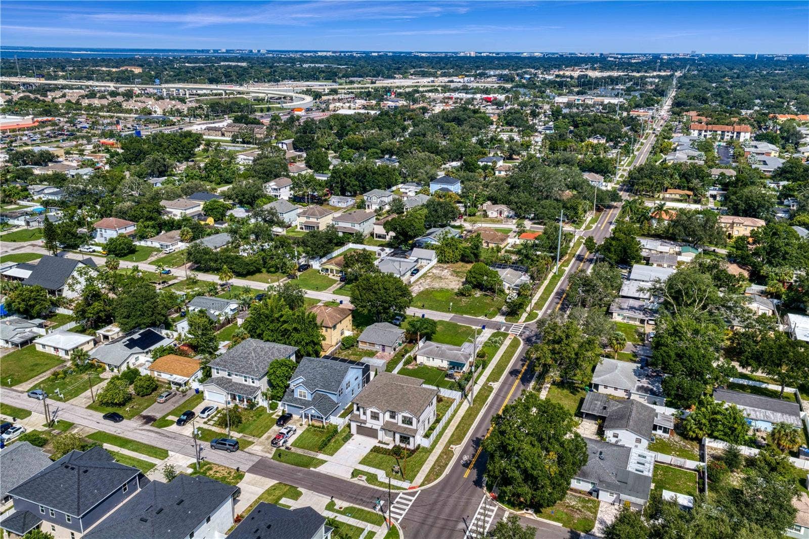 3501 W ROGERS AVENUE, Tampa, FL 33611 3501 W ROGERS AVENUE, Tampa, FL 33611