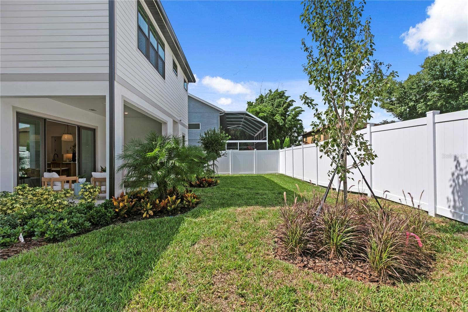 3501 W ROGERS AVENUE, Tampa, FL 33611 3501 W ROGERS AVENUE, Tampa, FL 33611