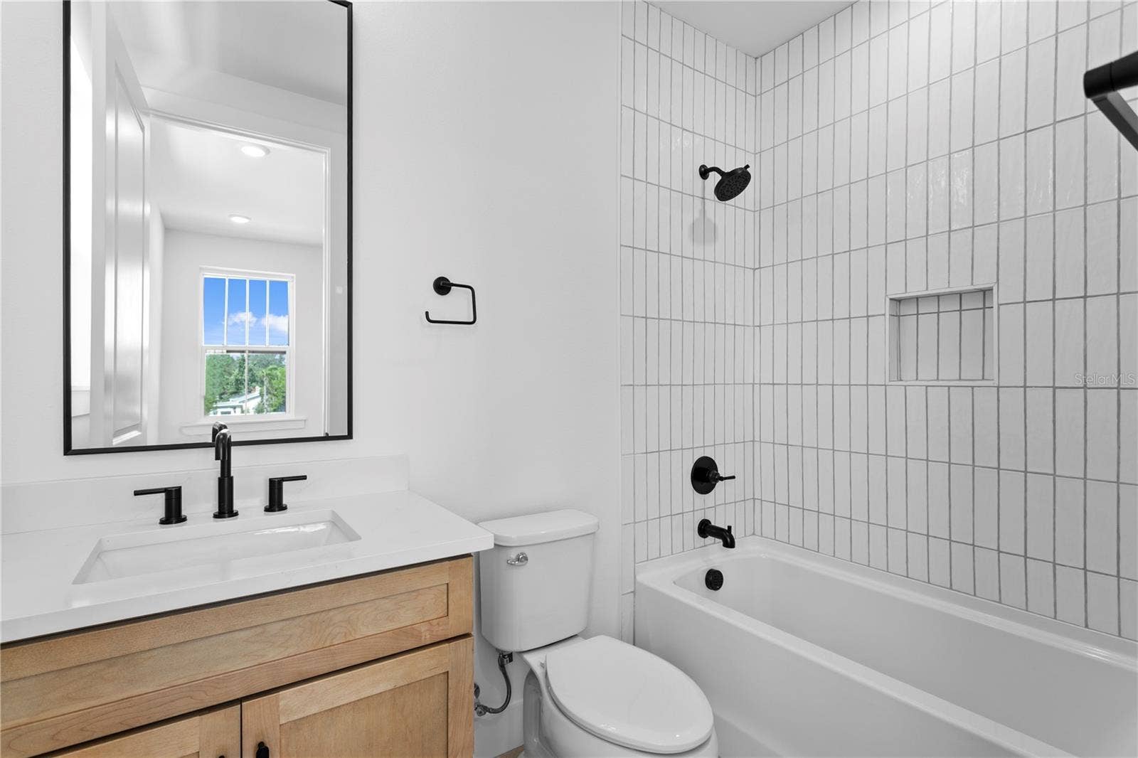 3501 W ROGERS AVENUE, Tampa, FL 33611 Bathroom 4