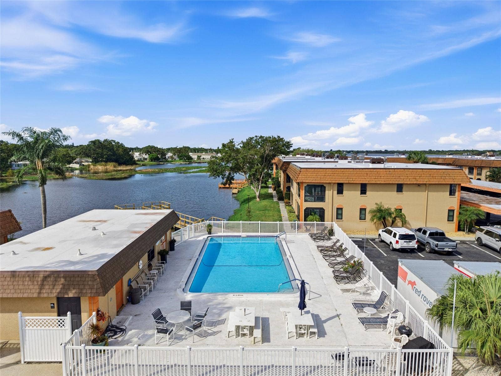 10142 SEMINOLE ISLAND DRIVE, Largo, FL 33773 10142 SEMINOLE ISLAND DRIVE, Largo, FL 33773