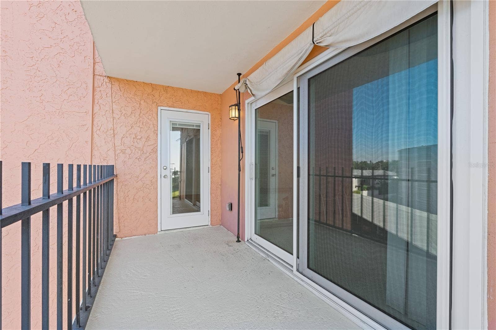1120 N SHORE DRIVE NE, #405, St Petersburg, FL 33701 1120 N SHORE DRIVE NE, #405, St Petersburg, FL 33701