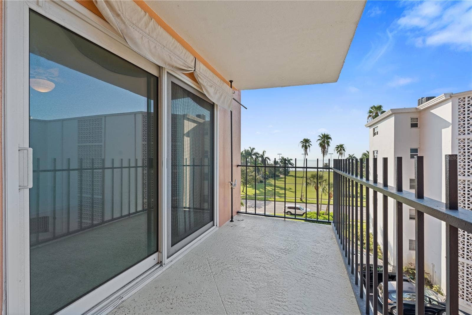 1120 N SHORE DRIVE NE, #405, St Petersburg, FL 33701 Views of Tampa Bay