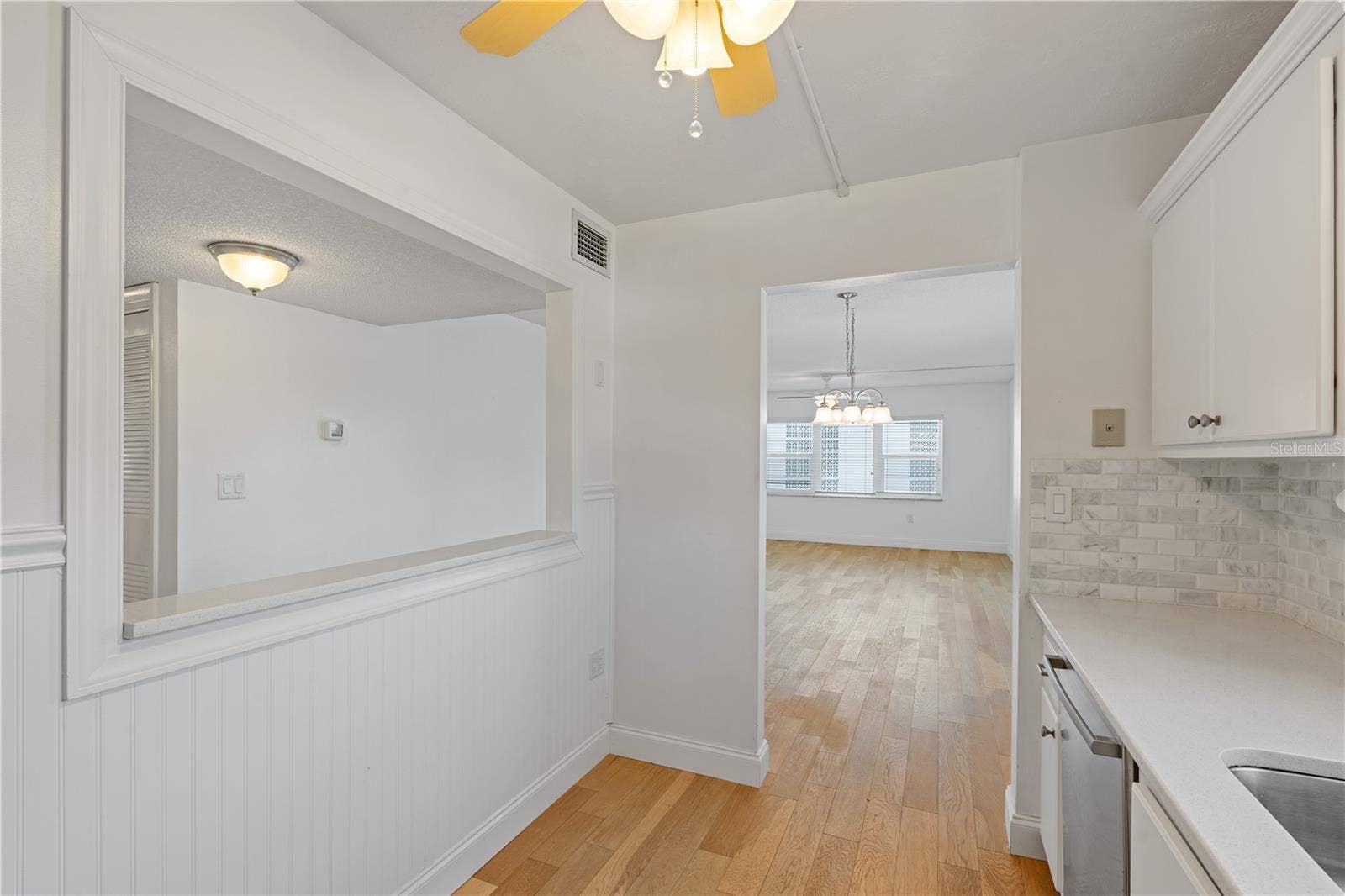 1120 N SHORE DRIVE NE, #405, St Petersburg, FL 33701 1120 N SHORE DRIVE NE, #405, St Petersburg, FL 33701