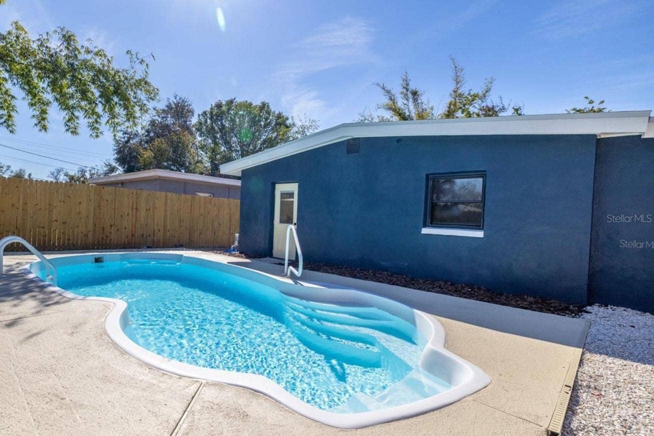 664 60TH STREET S, St Petersburg, FL 33707