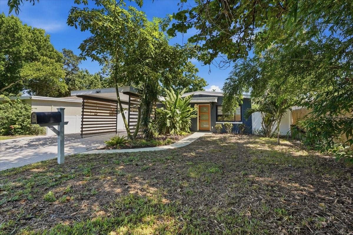 664 60TH STREET S, St Petersburg, FL 33707
