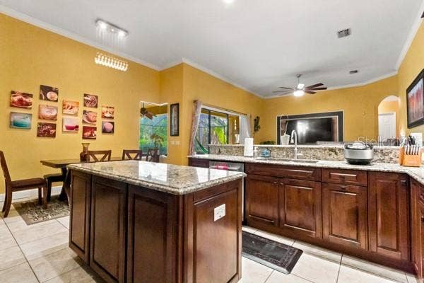 20924 BROADWATER DRIVE, Land O Lakes, FL 34638 20924 BROADWATER DRIVE, Land O Lakes, FL 34638
