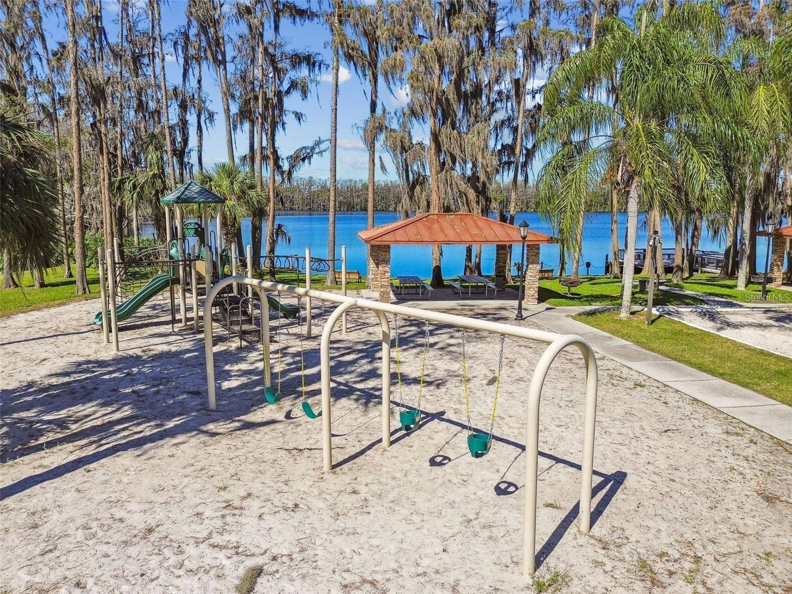 20924 BROADWATER DRIVE, Land O Lakes, FL 34638 20924 BROADWATER DRIVE, Land O Lakes, FL 34638