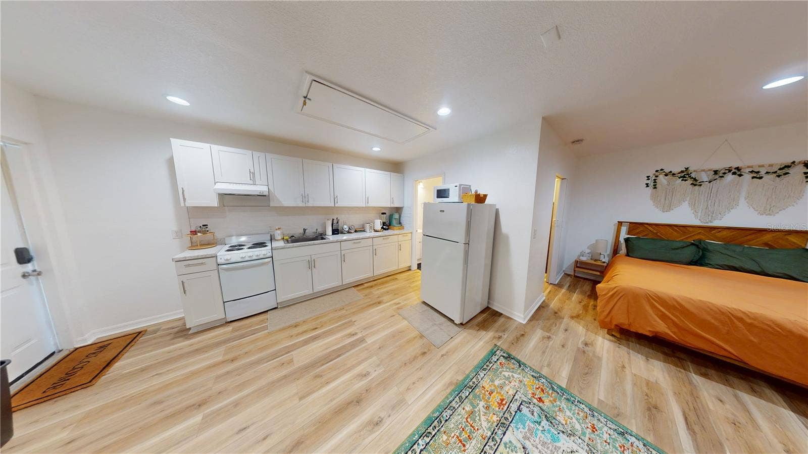 2022 KAPREE COURT, Winter Haven, FL 33884 2022 KAPREE COURT, Winter Haven, FL 33884