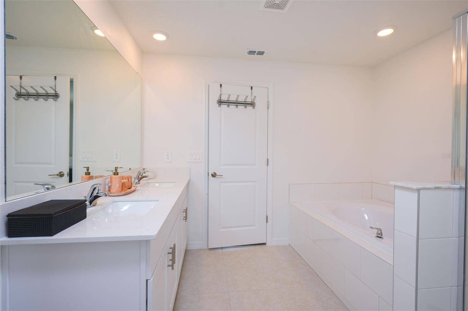 10059 TRUMPET HONEYSUCKLE WAY, San Antonio, FL 33576