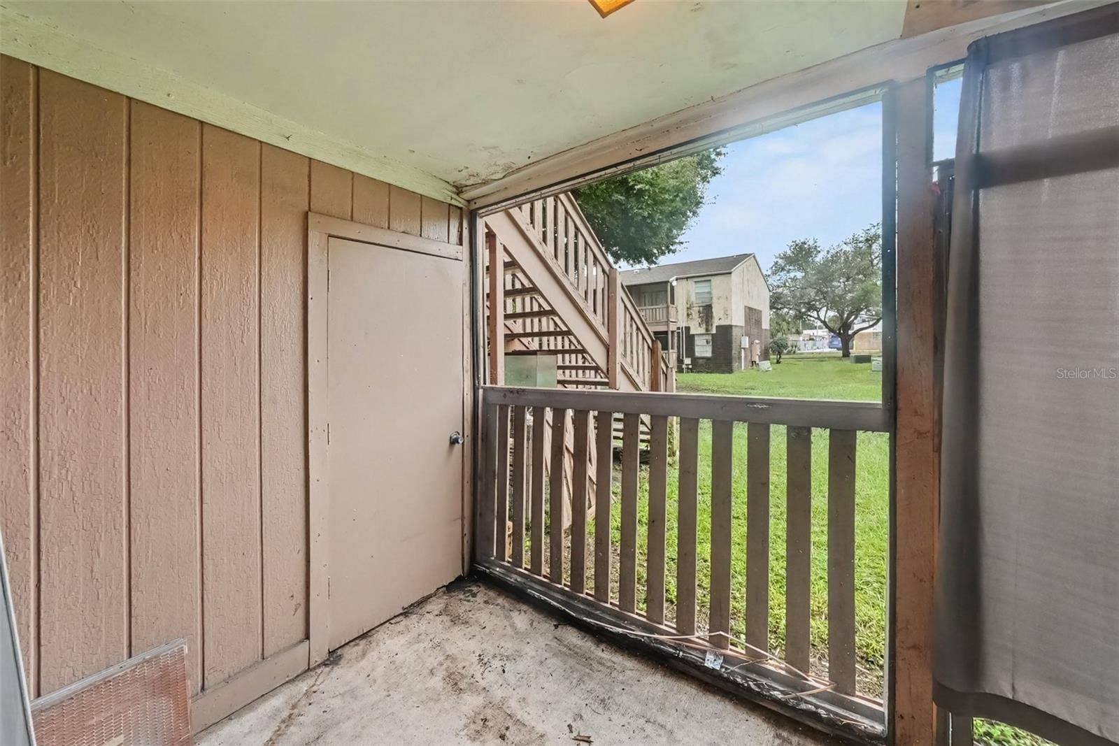 305 E WELLINGTON COURT, #64, Tampa, FL 33604