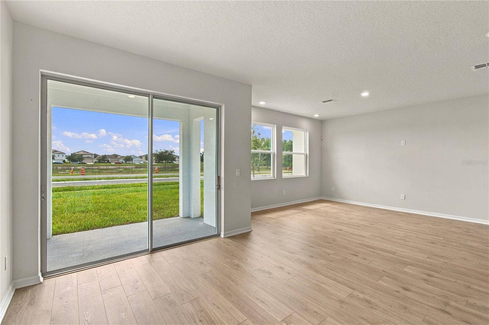 5129 CHATTAHOOCHEE BEND, St Cloud, FL 34771 Family Room