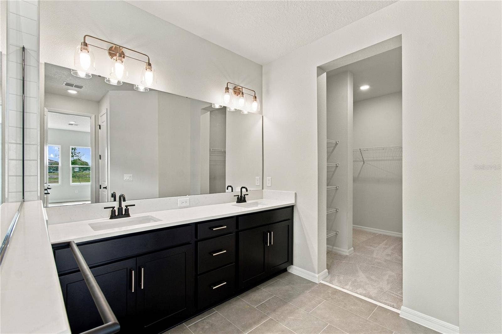 5129 CHATTAHOOCHEE BEND, St Cloud, FL 34771 Owner's Bath