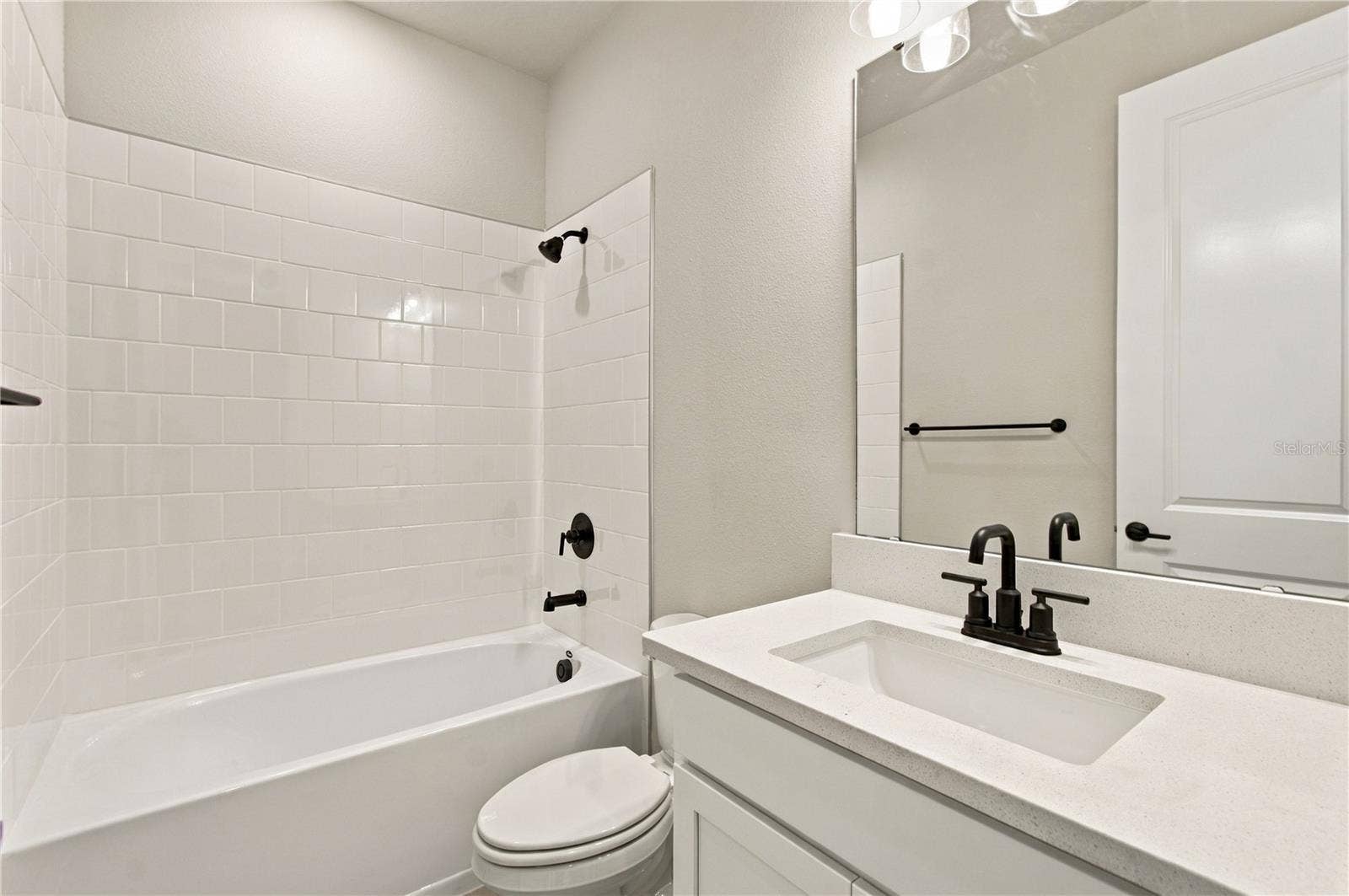 5129 CHATTAHOOCHEE BEND, St Cloud, FL 34771 Bathroom
