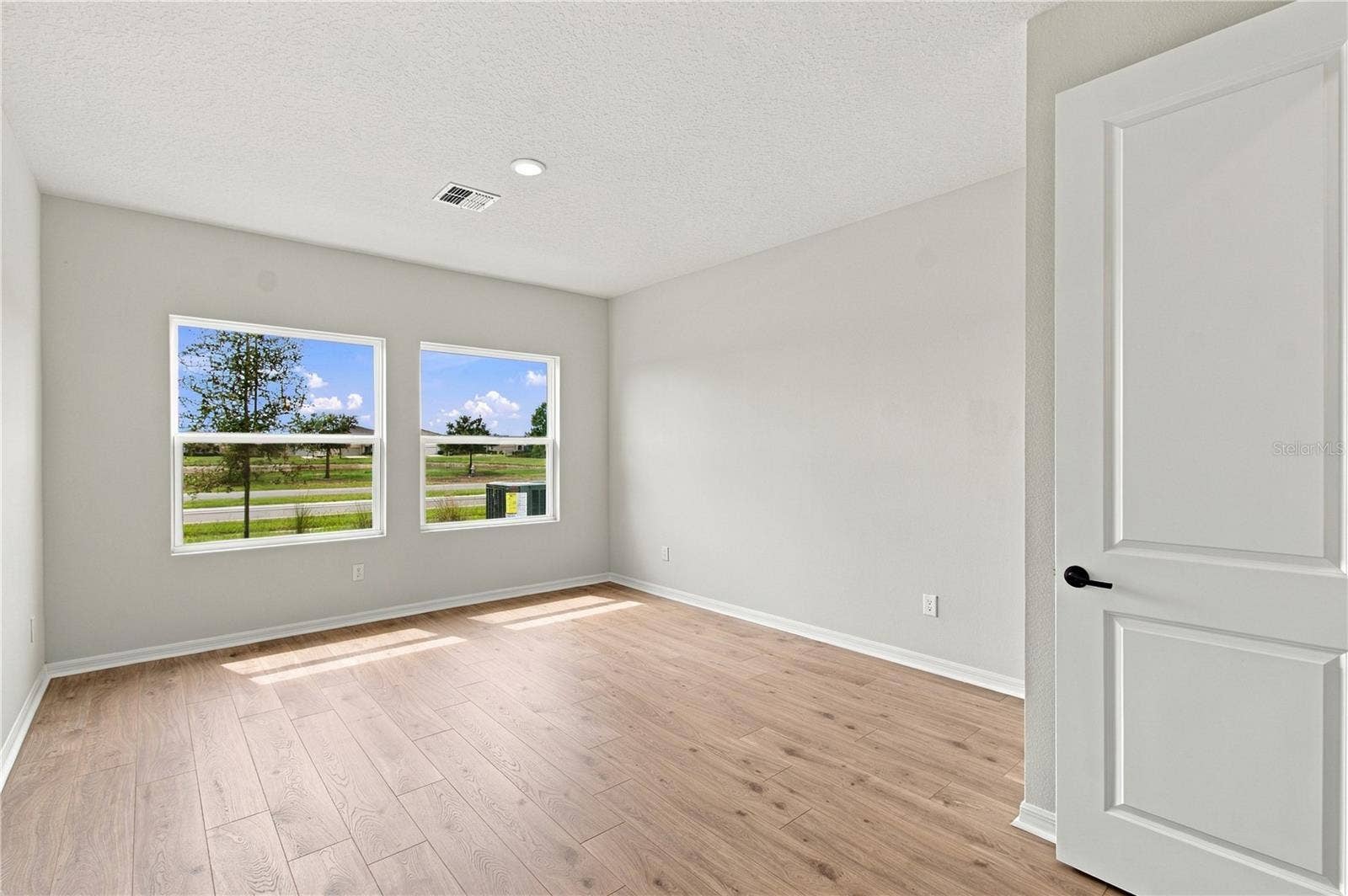 5129 CHATTAHOOCHEE BEND, St Cloud, FL 34771 Owner's Retreat