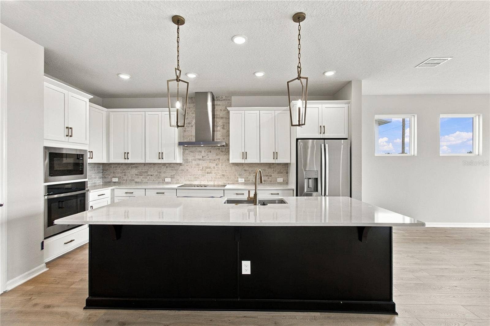 5129 CHATTAHOOCHEE BEND, St Cloud, FL 34771 Kitchen