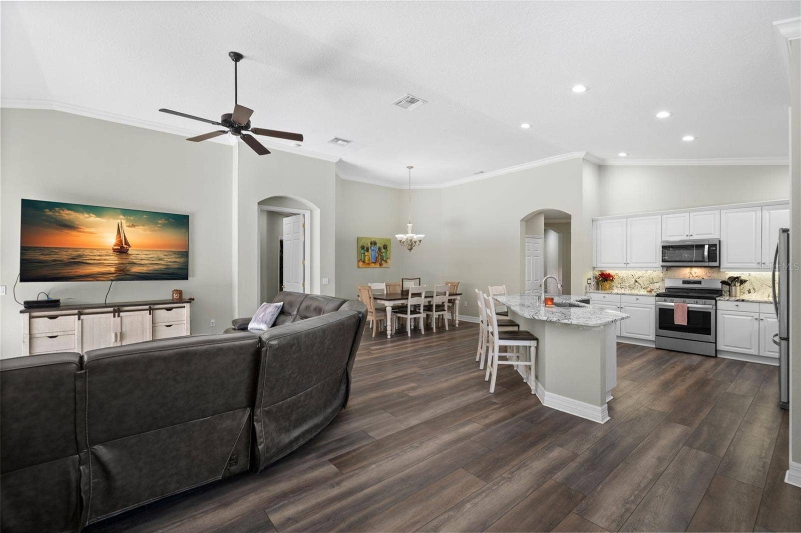9460 DISCOVERY TERRACE, #201C, Bradenton, FL 34212 9460 DISCOVERY TERRACE, #201C, Bradenton, FL 34212