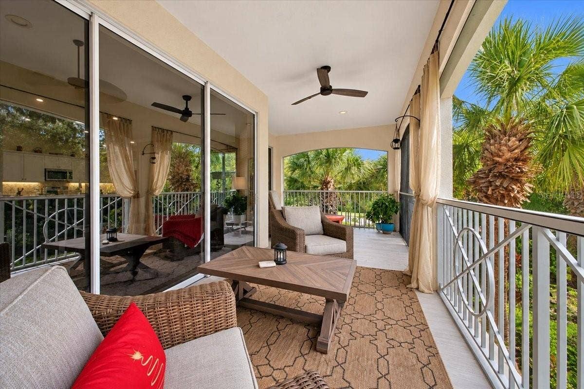9460 DISCOVERY TERRACE, #201C, Bradenton, FL 34212 9460 DISCOVERY TERRACE, #201C, Bradenton, FL 34212