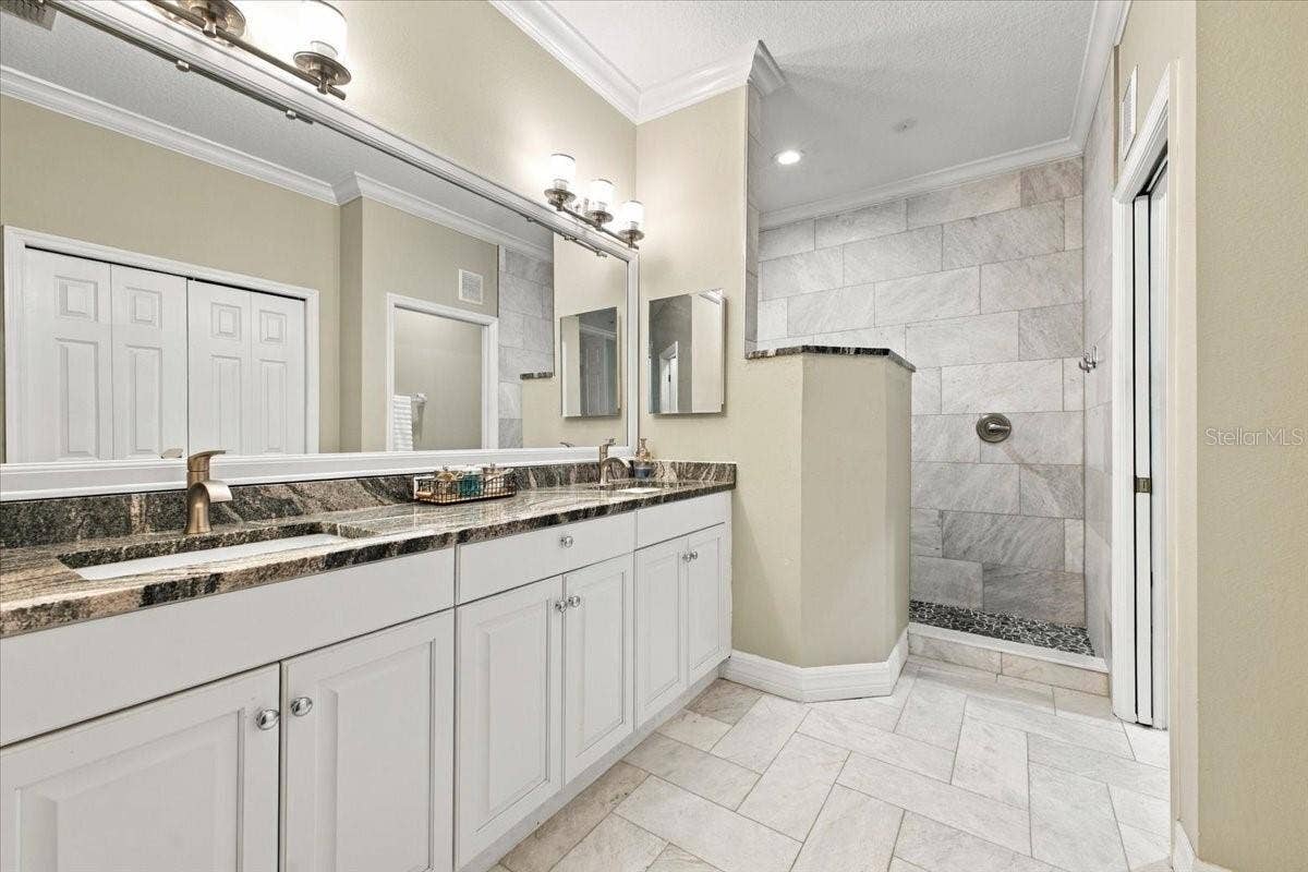 9460 DISCOVERY TERRACE, #201C, Bradenton, FL 34212 9460 DISCOVERY TERRACE, #201C, Bradenton, FL 34212