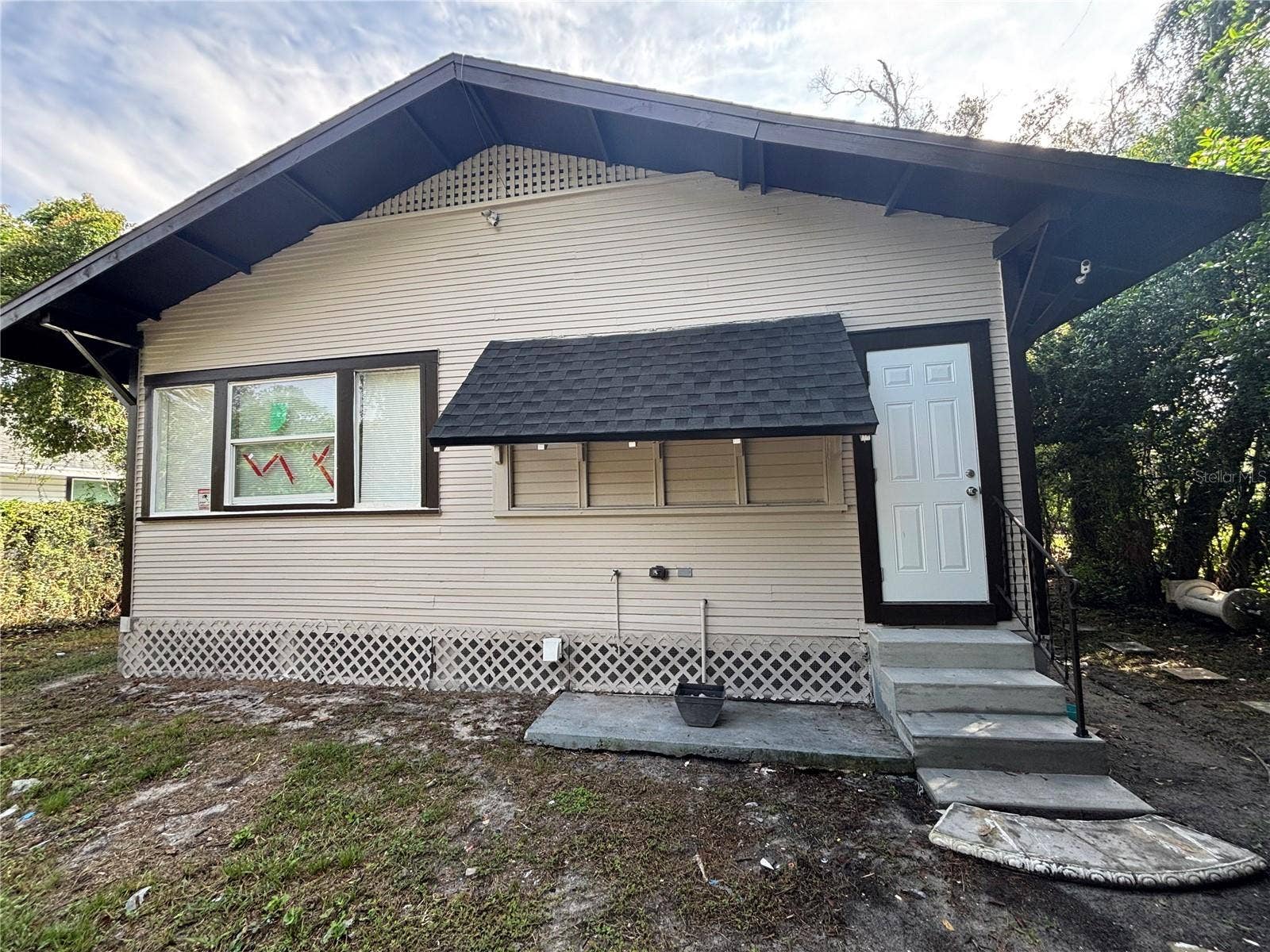8216 N 14TH STREET STREET, Tampa, FL 33604 8216 N 14TH STREET STREET, Tampa, FL 33604