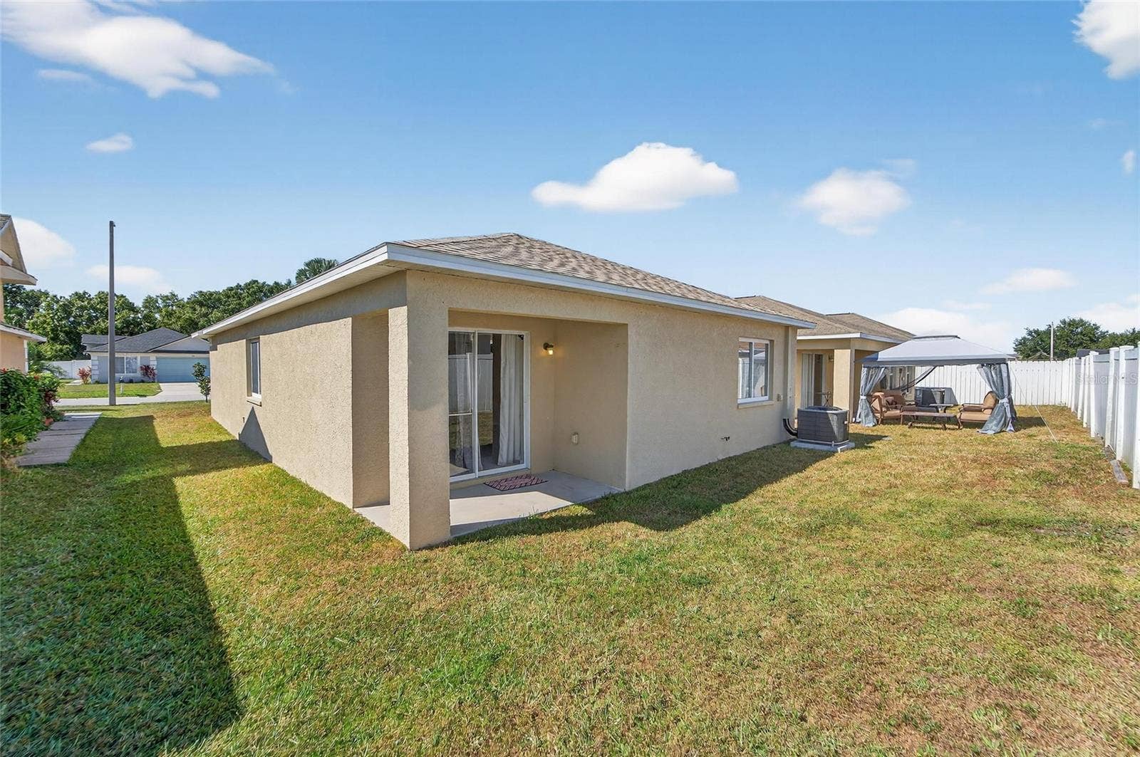 11812 LYNMOOR DRIVE, Riverview, FL 33579