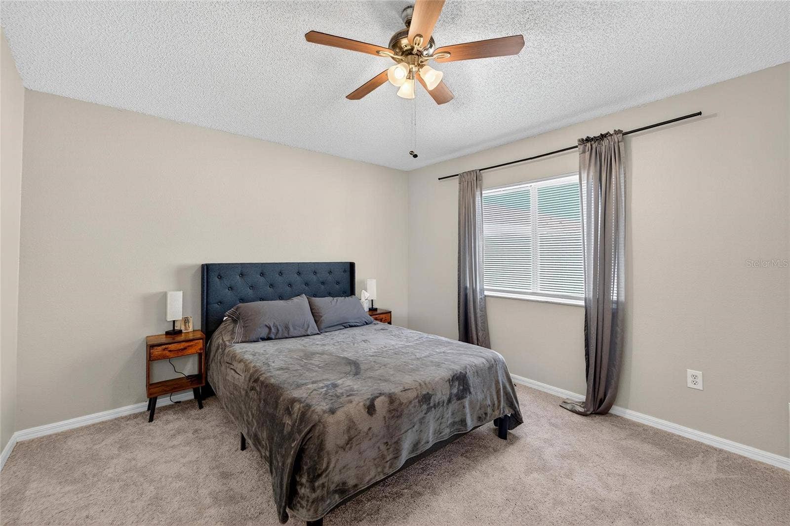 11812 LYNMOOR DRIVE, Riverview, FL 33579