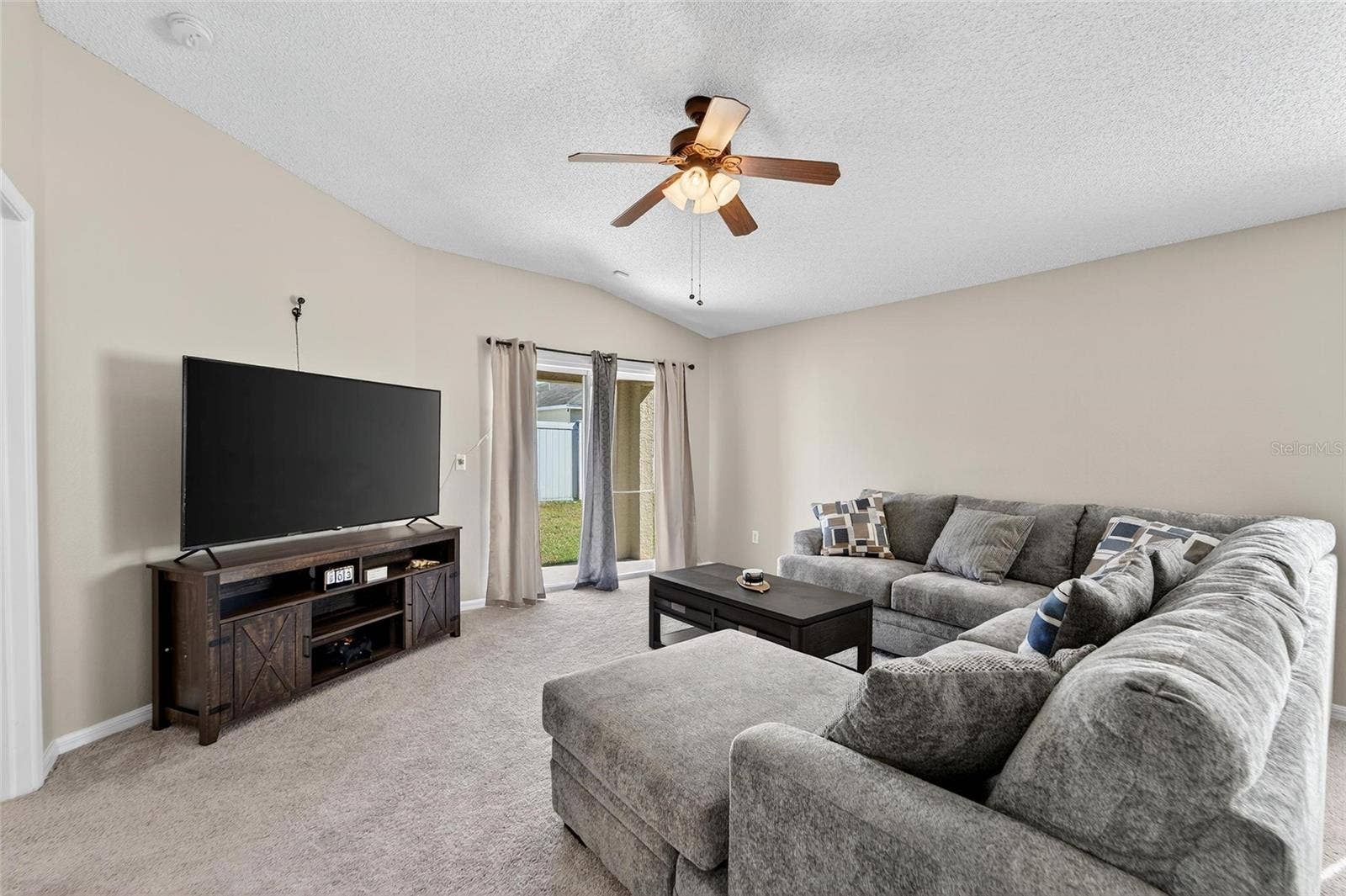 11812 LYNMOOR DRIVE, Riverview, FL 33579