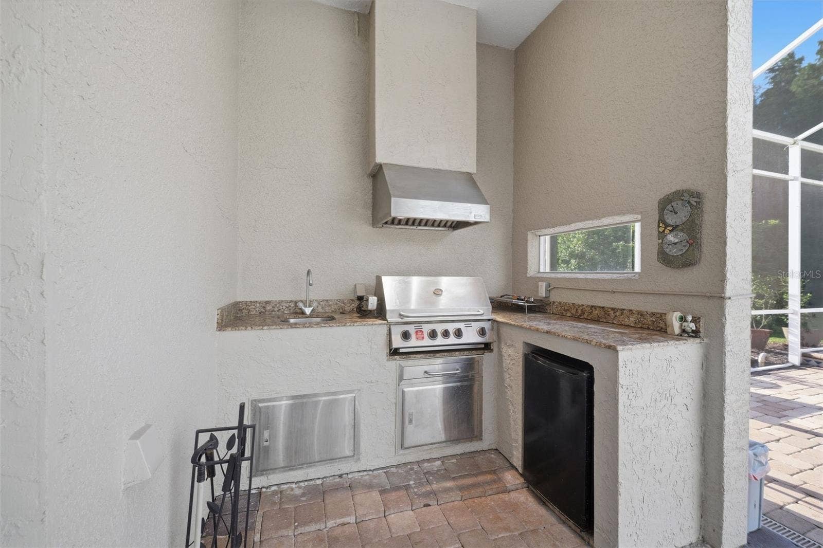 19153 GERACI ROAD, Lutz, FL 33558 19153 GERACI ROAD, Lutz, FL 33558