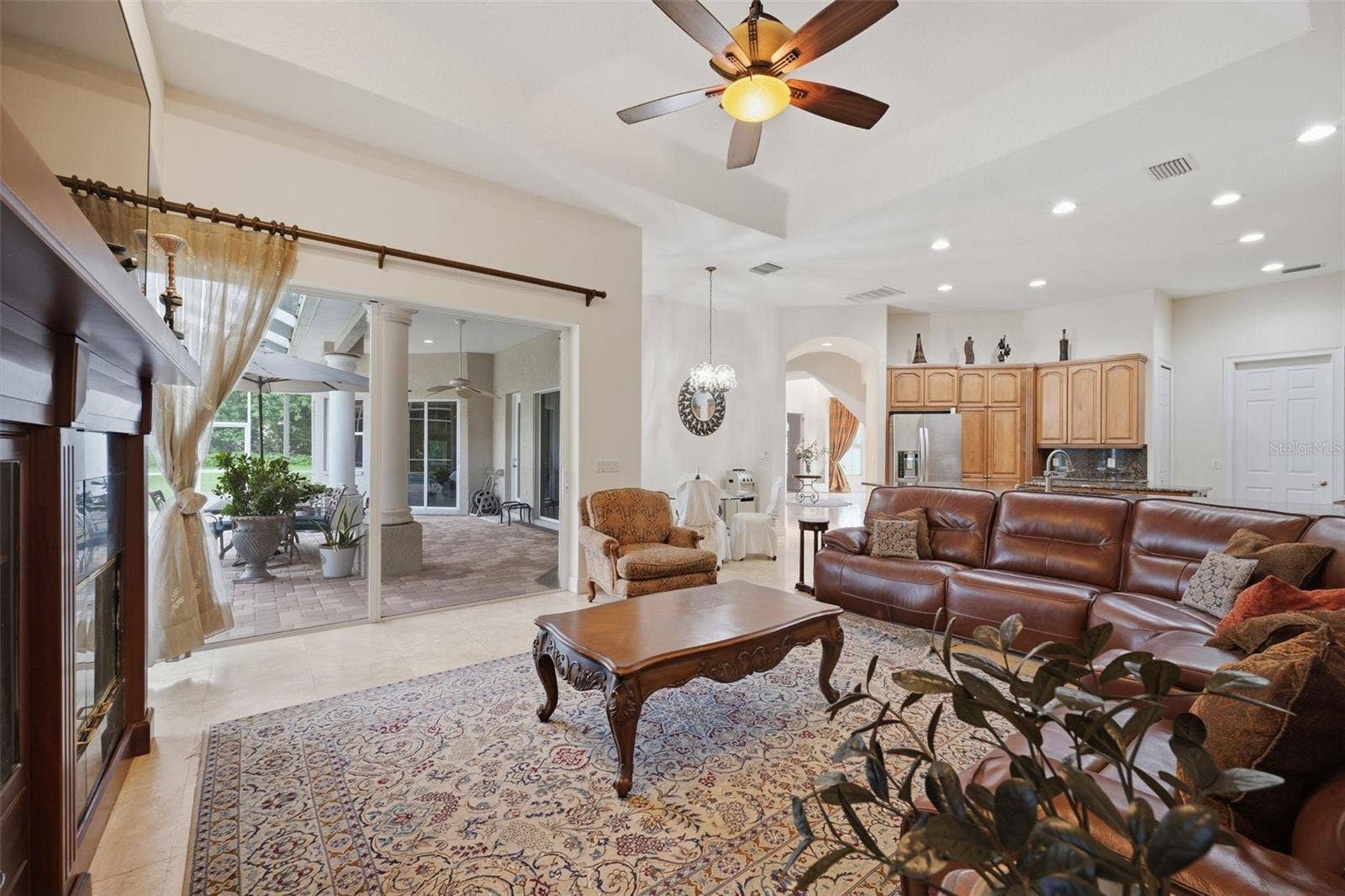19153 GERACI ROAD, Lutz, FL 33558 19153 GERACI ROAD, Lutz, FL 33558